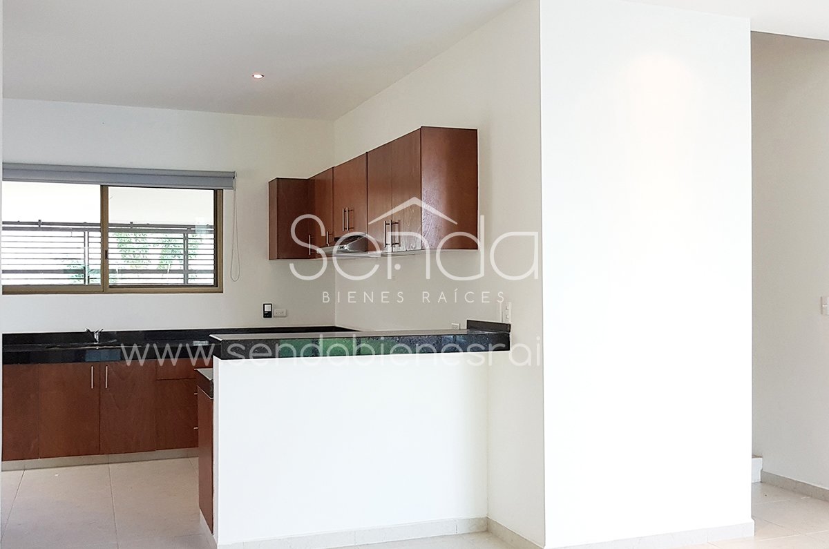 121-26274-casa-renta-3-habitaciones-norte-de-merida-7.jpg