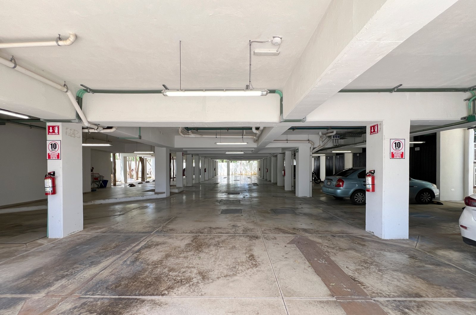 1385-53770-Departamento-en-renta-en-el-Sabino-Temozon-Norte-equipado-104_(11).jpg