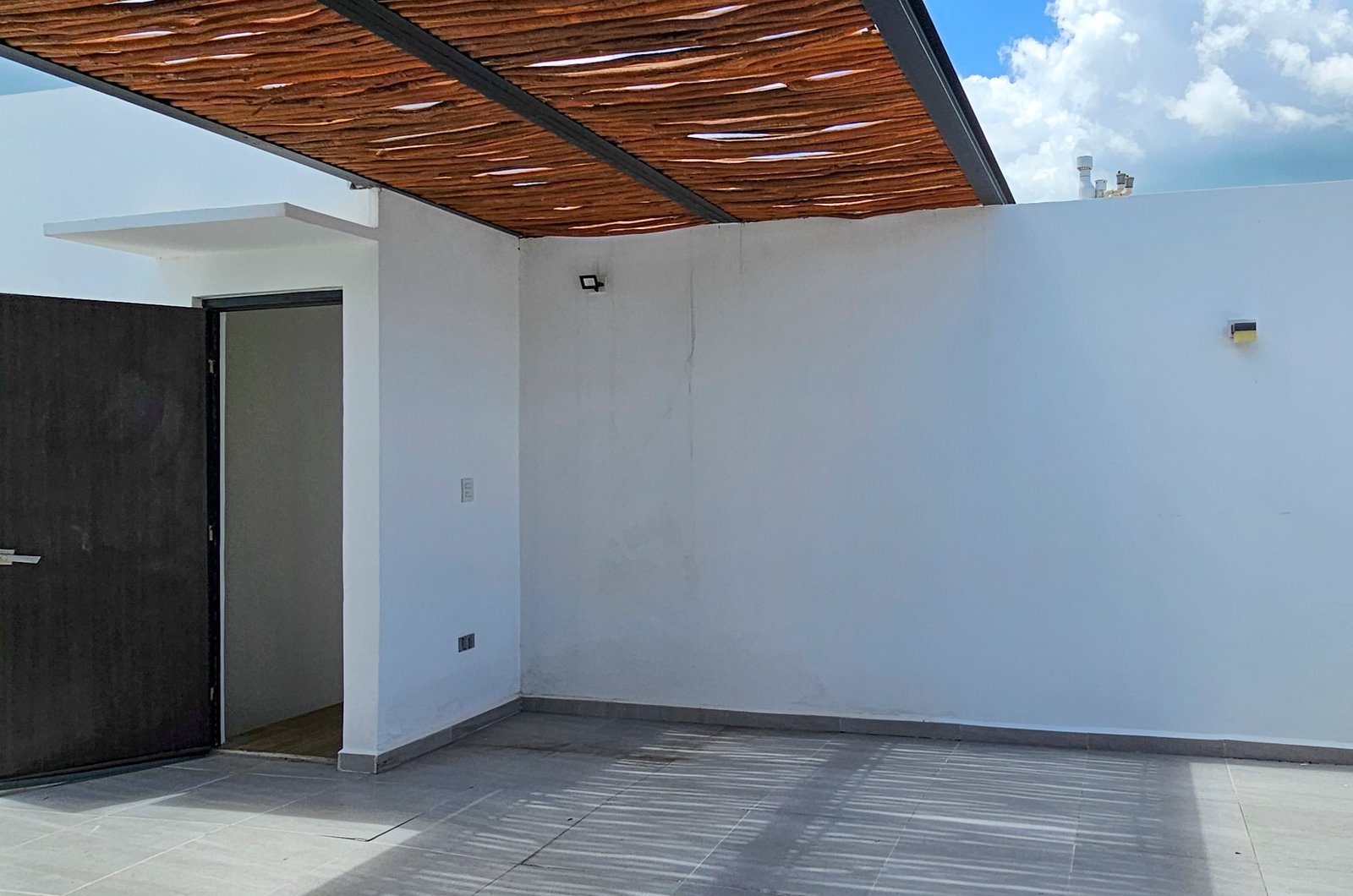1972-53469-Casa-en-Venta-en-Dzityá-MéridaS-eremos-con-Rooftop-Equipado-y-Entrega-Inmediata_(5).jpg