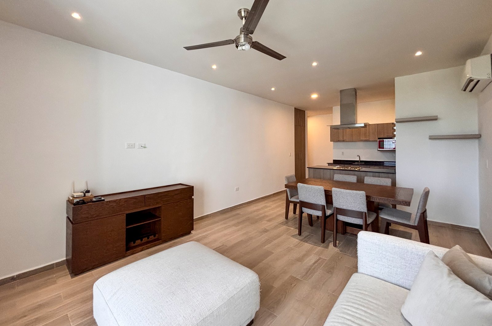 1980-53935-Departamento-en-Renta-en-Temozón-2-habitaciones-super-ubicación_(17).jpg
