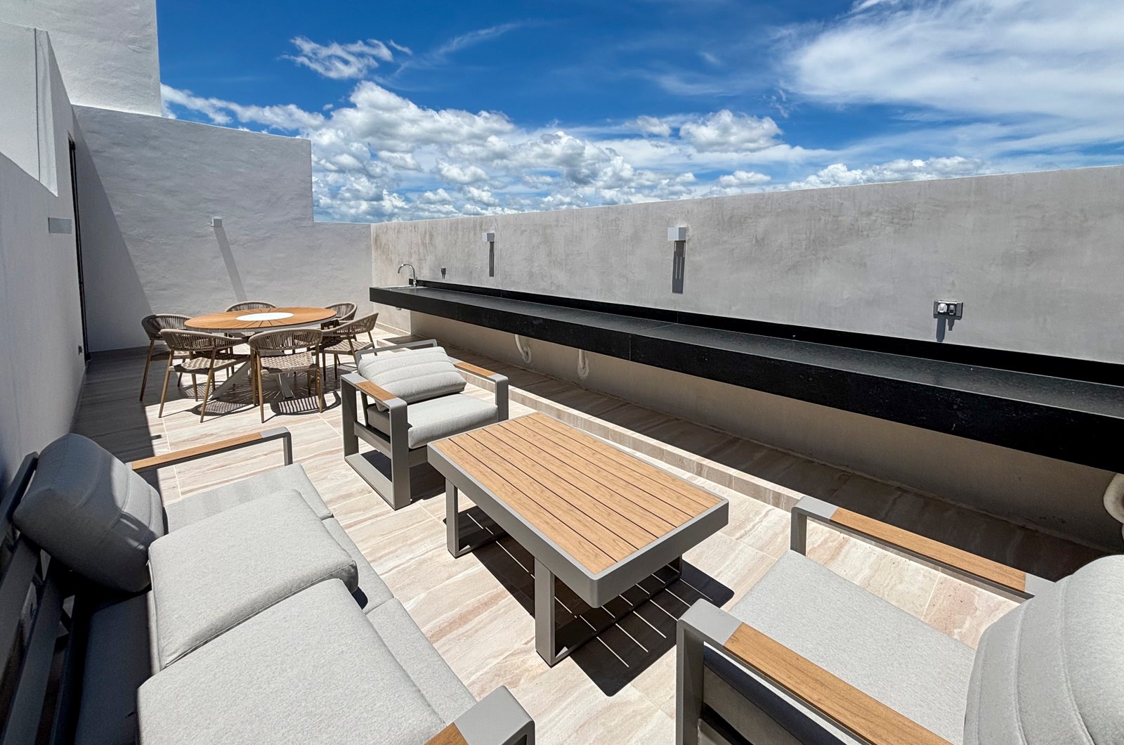 1987-53737-Casa-en-venta-en-Temozon-al-Norte-de-Merida-3-Y-4-recamaras-y-rooftop_(36).jpg