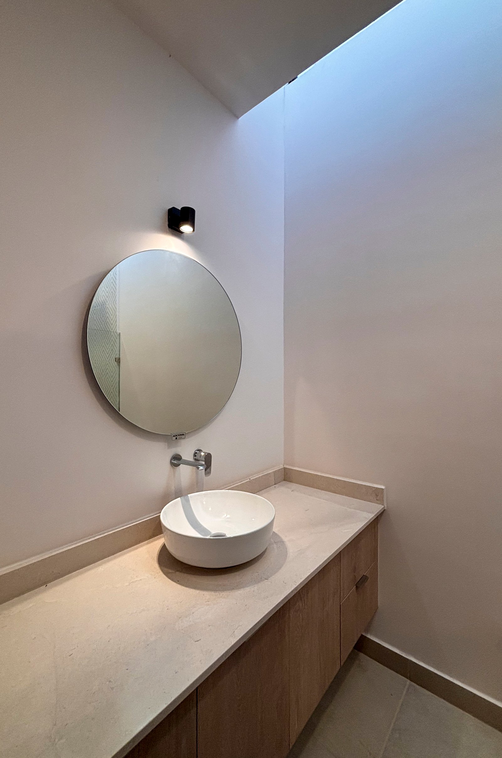 2029-54810-Casa_estilo-Townhouse-en-venta-en-cholul-al-norte-de-Merida-THULA-CITY-HOME__(29).jpg
