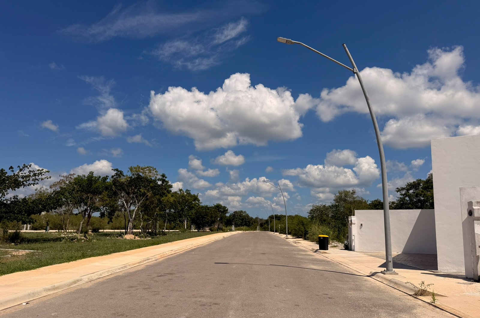 2030-54874-Lotes-Residenciales-Urbanizados-en-Venta-en-Cholul-Mérida_(14).jpg