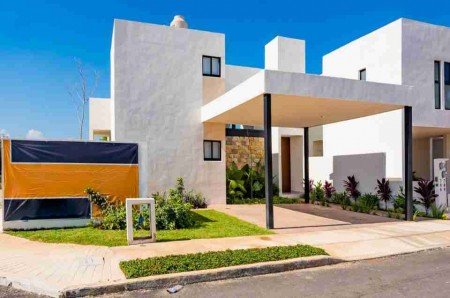 Casa en venta de 3 Habitaciones en Real Montejo Alzare cerca de Periferico 