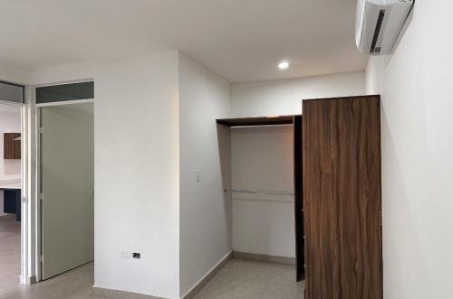 1430-40653-Departamento-en-renta-de-2-habitaciones-sobre-la-Avenida-Yucatan-en-norte-Merida-11.jpg