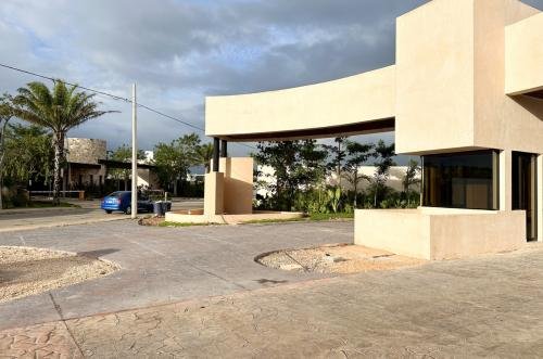 1438-40899-Terreno-residencial-en-privada-en-venta-con-amenidades-en-Cholul-Merida-11.jpg