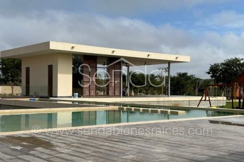 1438-43060-Terreno-residencial-en-privada-en-venta-con-amenidades-en-Cholul-Merida_(9).jpg