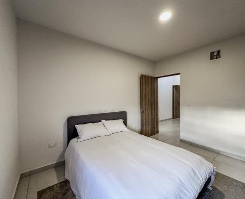 1602-52804-Casa-en-Venta-de-3-recamaras-equipada-en-Naia-Residencial-MODELO-ZACI_(30).jpg