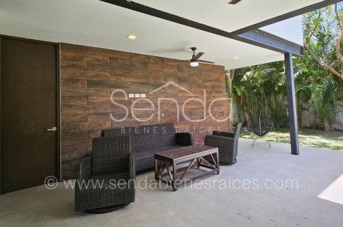 1759-49045-Casa-en-venta-en-el-Yucatan-Country-Club-privada-Oasis-de-tres-recamaras-MA_(22).jpg