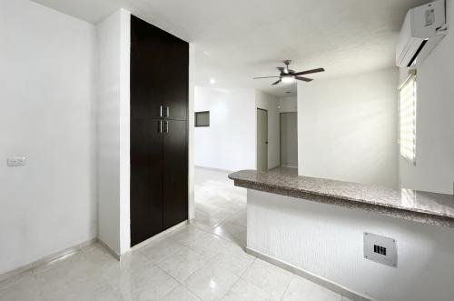 1819-50122-Casa-en-renta-Americas-II-de-una-planta-con-2-recamaras_(23).jpg