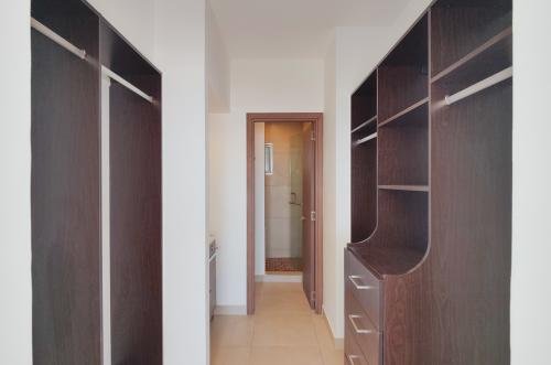 615-43905-Departamento-equipado-en-renta-en-VIa-Montejo-MErida-torre-Atlantida_(7).jpg