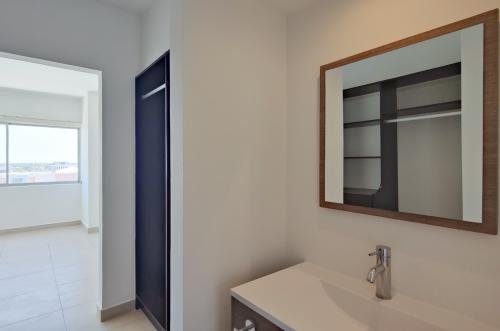 615-43906-Departamento-equipado-en-renta-en-VIa-Montejo-MErida-torre-Atlantida_(8).jpg